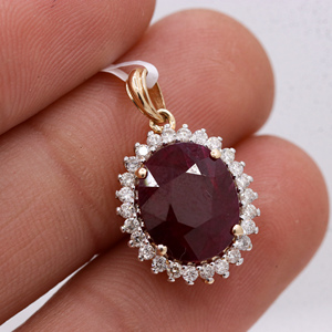 Rubí de forma ovalada natural y piedras preciosas de diamante 14K oro amarillo sólido hecho a mano mujeres colgante joyería para venta al por mayor - Product Image 1