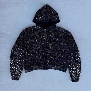 Sudadera con capucha de la mejor calidad para hombre con logotipo de diamantes de imitación, estilo personalizado, moderno y suave. - Product Image 4