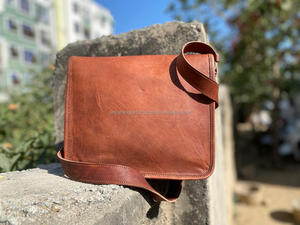 Bandolera de cuero de cabra Real hecha a mano para portátil, 9x11 pulgadas - Product Image 6