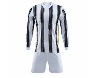 Ensemble de vêtements de football pour adultes à manches longues personnalisé, uniforme de sport respirant avec logo personnalisé, sublimation, nom de marque personnalisé - Product Image 5
