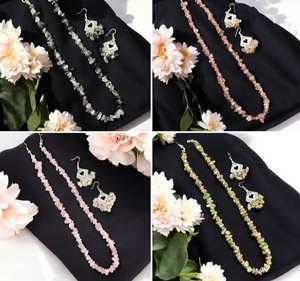 Mezcla de piedras preciosas naturales Chips Fency collar con pendientes mayorista indio fabricante - Product Image 1