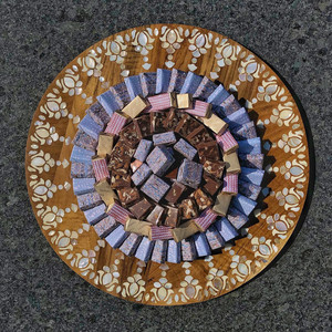 Beau plateau en bois fabriqué à la main avec incrustation de nacre conçu pour l'affichage de cadeaux du Ramadan Eid et un service élégant - Product Image 6