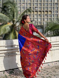 Kanjeevaram Style Diwali & Pooja spécial couleur vive broderie riche Pallu travail tissu doux une minute drapé Saree à vendre - Product Image 2
