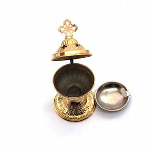 เตาเผากำยานโลหะตกแต่งสำหรับบัคฮูร์ เป็นมิตรกับสิ่งแวดล้อม ของตกแต่งบ้าน ใช้ในเดือนรอมฎอน - Product Image 5