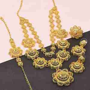 Colliers courts en laiton plaqué or 14K 18K 24K, design floral traditionnel, ensemble de mariage pour femmes, vente en gros - Product Image 1