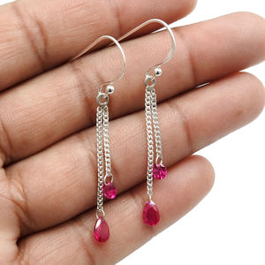 Precio al por mayor de alta calidad, Pendientes colgantes de lujo de Zirconia cúbica de rubí de Plata de Ley 925 para mujer y niña, joyería hecha a mano - Product Image 3