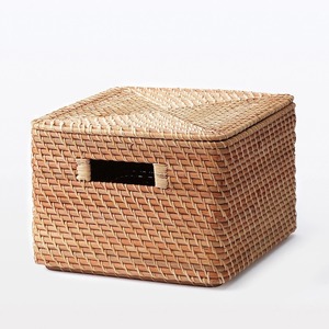 Circular <b>Wicker</b> <b>Basket</b> <b>with</b> <b>Lid</b> Handmade Eco-Friendly Storage Natural Rattan Modern Multifunction Artex Green Earth Made Hanoi - Product Image 1