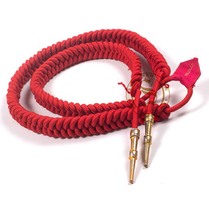 Aiguillette rouge sur mesure de haute qualité avec pointe dorée pour uniformes Fuerzas Armadas par Super Badges Company - Product Image 5