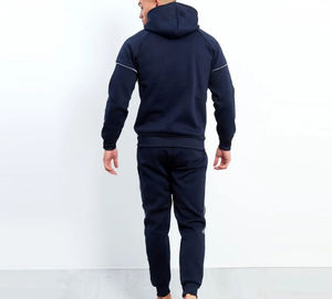 Venta al por mayor de moda Chándal para hombres con capucha Fitness gimnasio ropa hombres correr ropa deportiva Jogger hombres chándal invierno traje deportivo - Product Image 4
