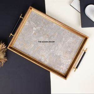 Plateau décoratif pour la maison de qualité exclusive, design classique, vaisselle en métal avec poignées en forme de feuille et de fleur, plateau à la vente - Product Image 4