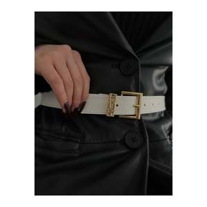 Ceinture pour femme avec boucle en or Written Bridge, ceinture pour pantalon, ceinture pour veste, ceinture pour robe, ceinture pour chemise - Blanc-Or - Product Image 3