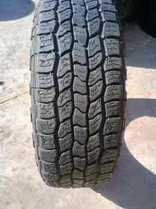 Neumáticos usados de segunda mano para pasajeros, cargas completas de remolques en venta - Product Image 4