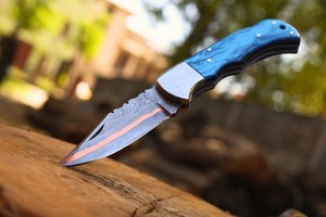 Cuchillo plegable de cobre, hoja de bolsillo de acero de Damasco hecha a mano con mango italiano, regalo para hombres, regalo para él, regalo para ella - Product Image 5