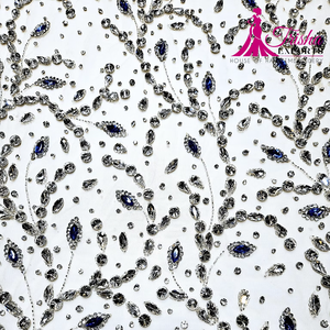 Exportateurs De Tissu Perlé À La Main Pour Robes De Qualité Supérieure - Product Image 1