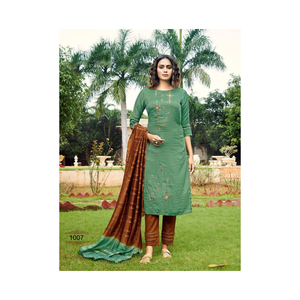 Robes pakistanaises prêt-à-porter 3 pièces en mousseline de soie brodée à la mode pakistanaise originale produit en vente - Product Image 5