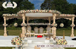 Mandap de mariage indien à thème rustique, Mandap intérieur en FRP pour mariage indien, configuration de Mandap de mariage traditionnel avec décor floral, États-Unis - Product Image 4