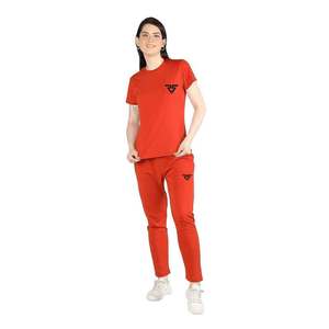 ชุดวอร์ม2ชิ้นสำหรับผู้หญิงเสื้อยืดและกางเกงขายาวแนวสตรีท OEM - Product Image 1