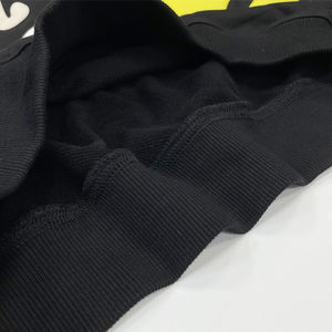 เสื้อฮู้ดกีฬาผู้ชายสีดำแนวสตรีทเสื้อสเวตเชิ้ตผ้าคอตตอนโพลีเอสเตอร์ออกแบบได้ตามต้องการ - Product Image 6