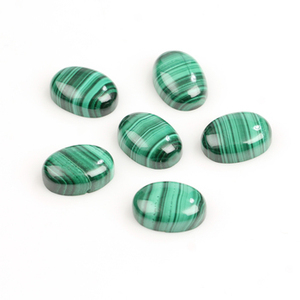 Vente chaude 8x10mm Naturel Vert Malachite Flatback Cabochon Haute Qualité Lâche Forme Ovale Quartz pour la Fabrication de Bijoux En Gros - Product Image 1