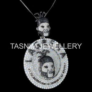 Colgantes Personalizados de Plata de Ley 925 con Baño de Oro de 10K, Estilo Hip Hop, con Moissanita VVS, Nombre Personalizado, Dije Cristiano, para Fiestas - Product Image 2