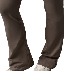 Pantalones deportivos de cintura alta de último diseño para mujer, mallas de gimnasio con patrón sólido, cierre de cintura elástica, mallas acampanadas al por mayor - Product Image 3