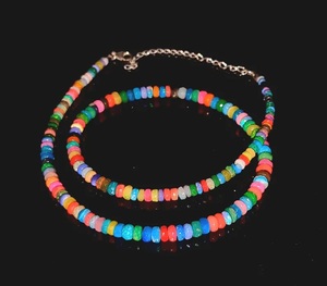 Collier statement LUSTRE en perles d'opale éthiopienne de luxe, argent sterling 925, rondelle facettée multi-disco, fin, tiers - Product Image 6