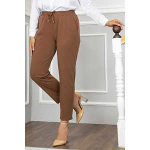 Pantalon marron modeste à jambe large et taille élastique – Style pantalon avec caractéristique unique - Product Image 1