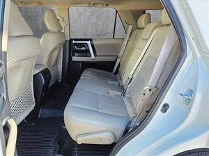 Toyota usado 2017. 4 Runner Limitado - Product Image 5