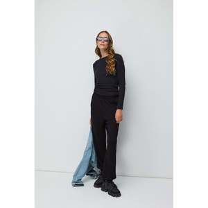 Camiseta Elástica Básica Informal de Manga Larga con Cuello Redondo en Tela Turca 100% Algodón - Product Image 3