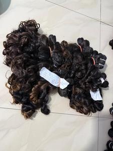 Fournisseur Vente en gros Prix de la plus haute qualité en vrac birman bouclé un donneur brut non transformé 100% extensions de cheveux humains pour tressage - Product Image 3