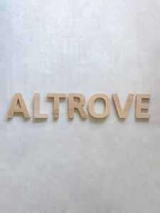 Letras de madera de letras completas para proyectos de diseño de interiores Letras de alfabeto de madera personalizables para Navidad y eventos - Product Image 2