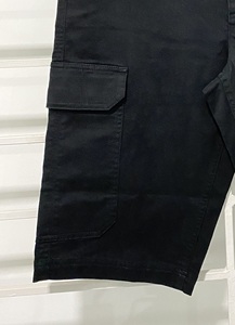 กางเกงขาสั้นผ้าฝ้าย100% ทอลายทแยงสีทึบสไตล์ลำลองกางเกงขาสั้นสำหรับฤดูร้อนของผู้ชาย - Product Image 4