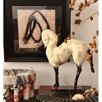 Sculpture de cheval de style chinois oriental, nouvelle collection, inspirée des dynasties Han et Tang, décoration artistique vintage en résine, coffret cadeau d'affaires de luxe