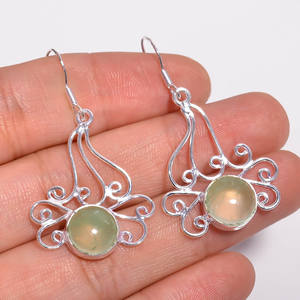 Pendientes colgantes finos de estilo clásico de Plata de Ley 925 con deslumbrante accesorio de piedras preciosas de Prehnita - Product Image 3