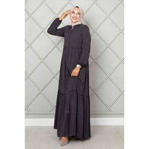 ผ้าซาตินสีควันบุหรี่อาบายาแบบเรียบง่ายลายดอกไม้มีระบายทรงตรงแขนกุดขนาดพิเศษสำหรับมุสลิม - Product Image 1