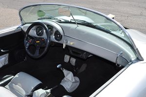 Porsche 356 Speedster 1966 USADO con Volante a la Izquierda/Derecha - Product Image 2