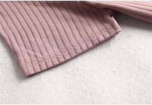 100% coton dames T-Shirts col haut couleur unie coupe ajustée femmes t-shirt décontracté court numérique uni teint Jersey avec Logo - Product Image 6