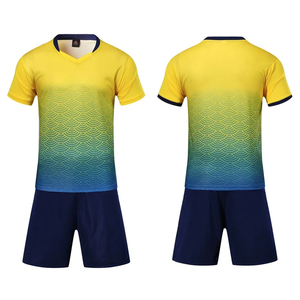 Transpirable Ligero Secado rápido Uniforme de fútbol Hombres Fútbol Jersey Pantalones cortos Conjunto Atlético Entrenamiento al aire libre Ropa deportiva - Product Image 5