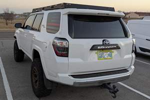 Toyota 4Runner TRD Off-Road 4x4 2018 - Product Image 3