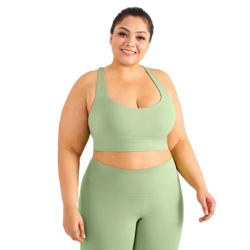 2023 Wholesale Factory Made Plus Size Adjustable Yoga Tank Top Super Soft Cross Back Women Sports Gym Running Bra For Women's