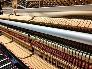 Piano acoustique droit Kawai BL51s BL51 noir pour musiciens professionnels, d'occasion, fabriqué au Japon, en bois massif, 88 touches - Product Image 5