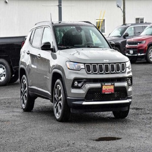 Jeep Compass Limited 2023 Usado en Buen Estado - Product Image 1