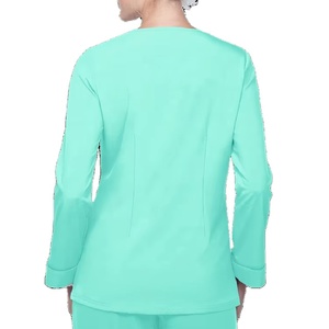 Tenue médicale pour femmes avec tissu respirant, coupe confortable, haut à manches courtes et pantalon assorti, conception OEM 2026 - Product Image 6