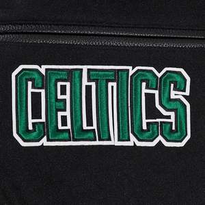 Veste universitaire rétro pour homme avec décoration brodée à carreaux - Product Image 5