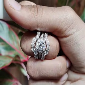 Bague en diamant Moissanite VVS en argent sterling 925 certifiée Bague de fiançailles Hip Hop pour femme certifiée Gra - Product Image 3