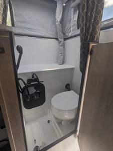 Camping-car pop-up pour camionnettes, caravanes de voyage pour des aventures nomades - Product Image 5