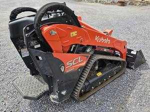 Minicargadora compacta Kubota SCL1000 con plataforma para operador, minicargadora con dirección deslizante, tractor 4x4 con cargador frontal. Compre equipos industriales. - Product Image 3