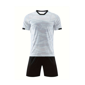 2025 ensembles d'uniformes de football personnalisés maillot de Football sublimé respirant maille à manches courtes nouveau Design entraînement d'équipe personnalisé - Product Image 2