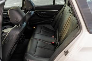 Voiture d'occasion fiable, BMW 330i xDrive Sports Wagon AWD, M Sport et Premium, modèle 2018 - Product Image 5