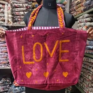 Sacs Suzani indiens, broderie à la main, sacs de shopping, sacs de voyage pour femmes, sac Love & Birds, sacs de shopping à une poche - Product Image 1